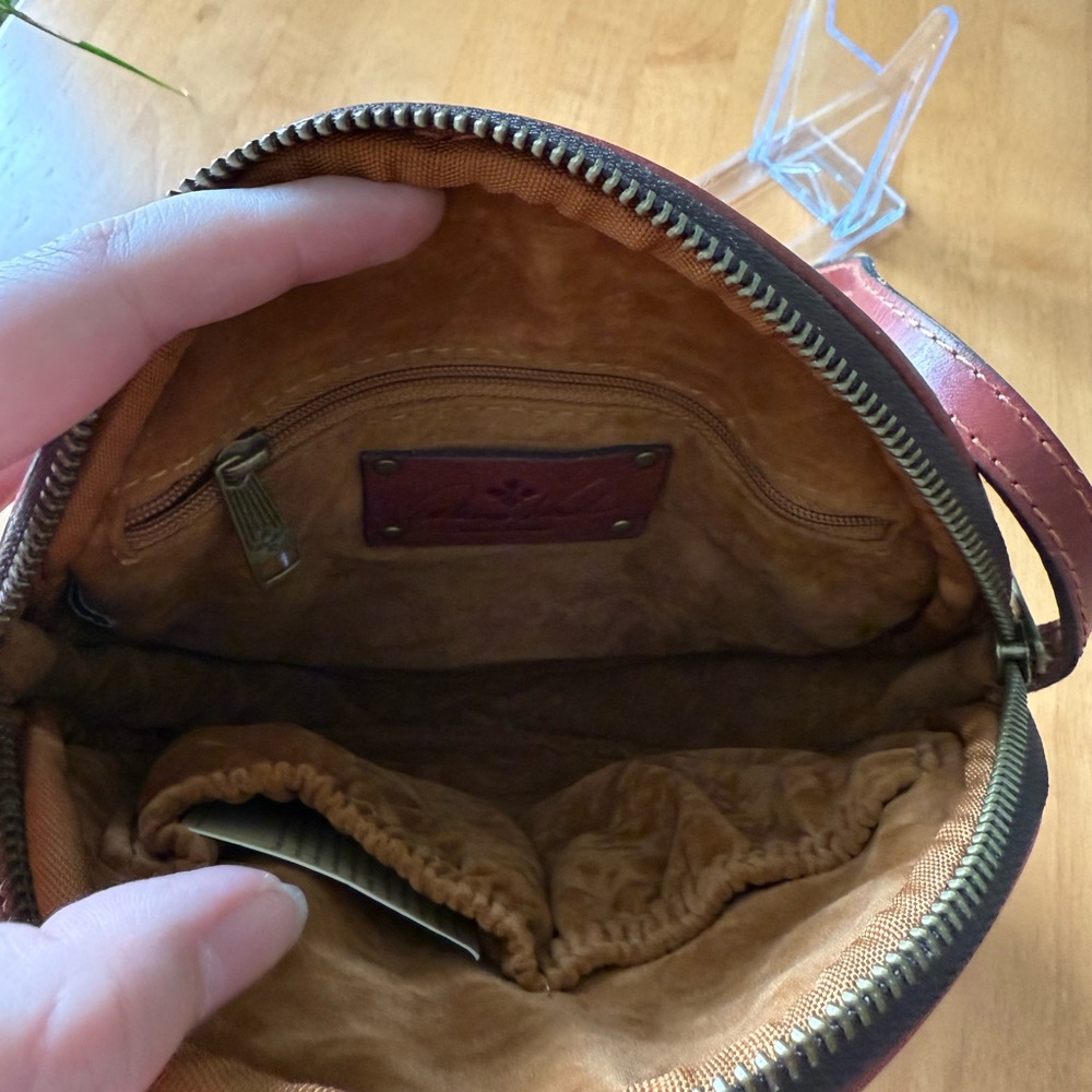 Patricia Nash Round Patchwork Leather Crossbody B… - image 2